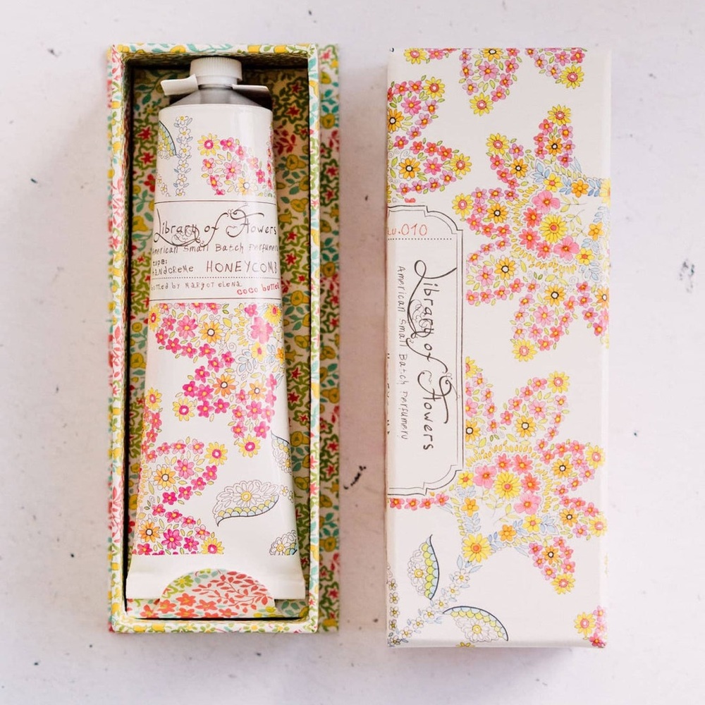 Margot Elena “Library of Flowers” Honeycomb 2.3 oz.